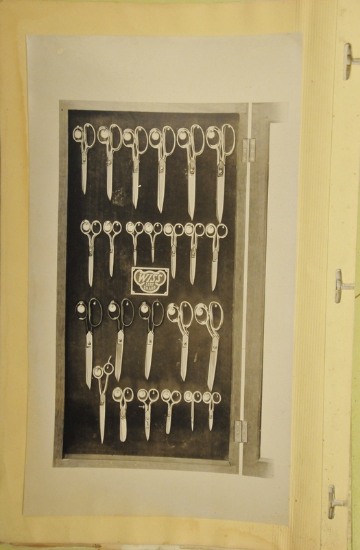Collected Sheets on 1923 Dealer Displays: Page 5