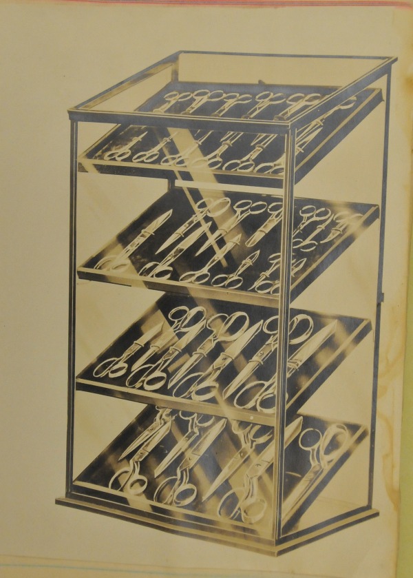 glass-counter-top-display