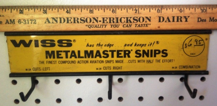 Metalmaster-pegboard-yellow-1