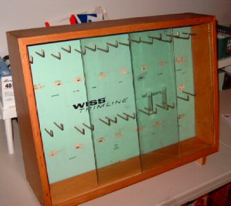 Trimline-display-case-front