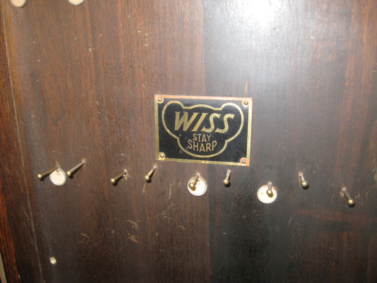 oak-wall-cabinet-2
