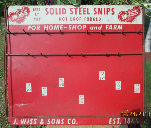 red-wall-snips-1