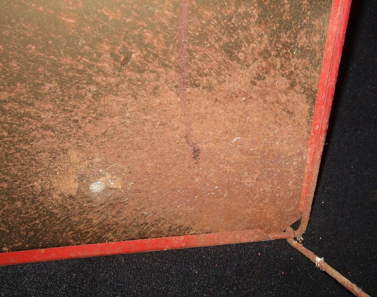 tin-snips-easel-6