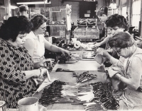 Pinking-Shears-Manufactured-May-16-1966