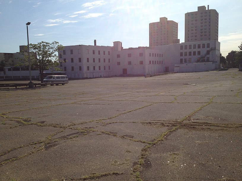 02-From-Lot-10-SE-corner-1