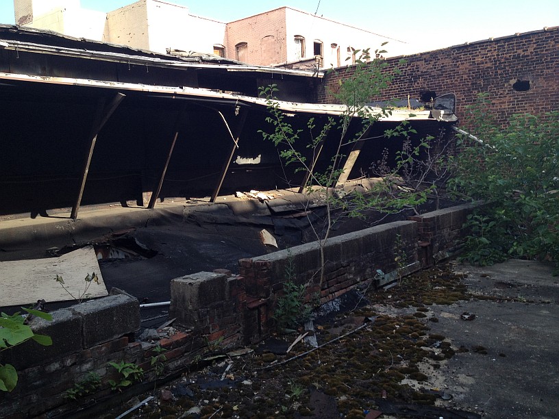 15-2nd-Roof-Entrance-2