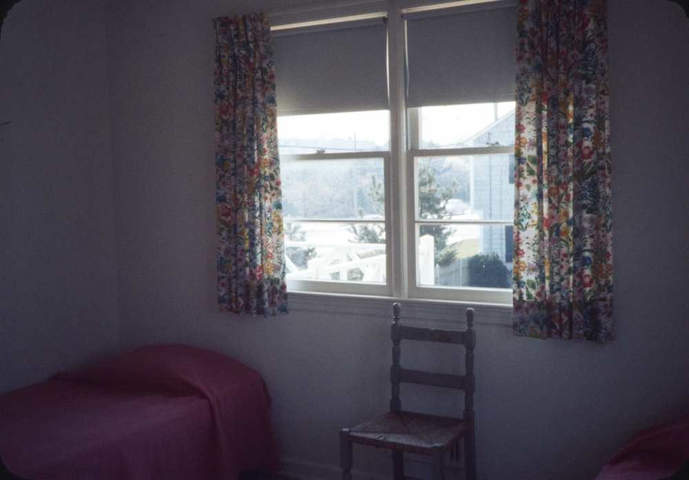 39 Johnson St Pictures 1976: Slide 24 of 27