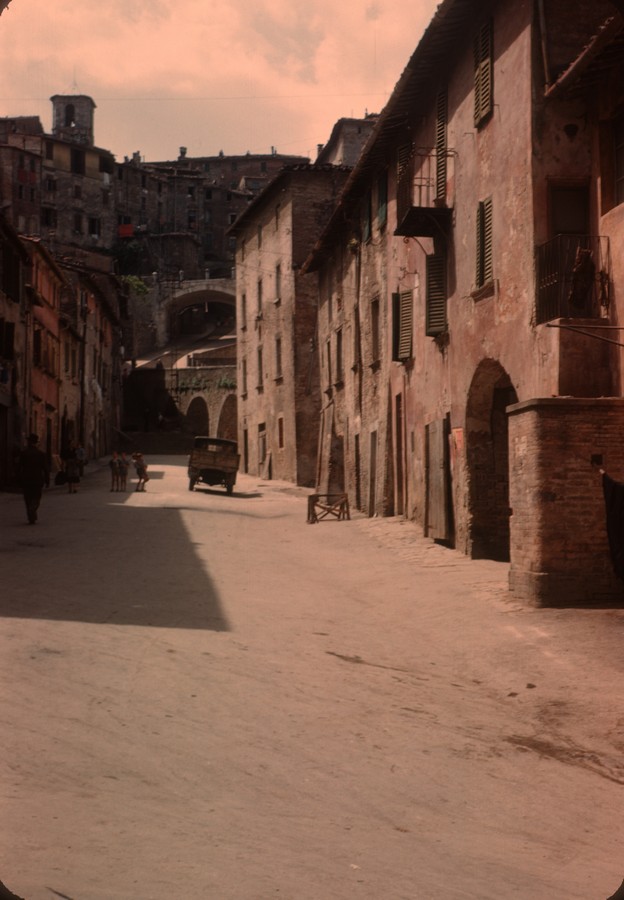 35 Assisi Italy street