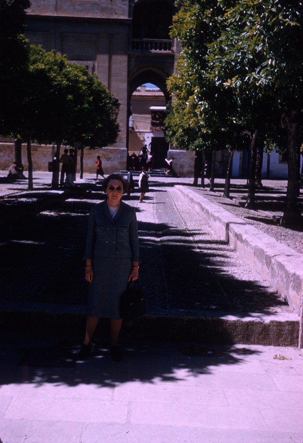 17 Granada
