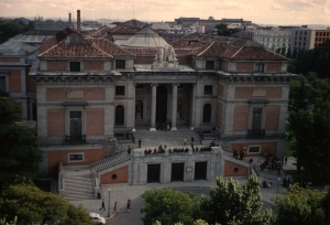 30 Prado Museum: North Facade