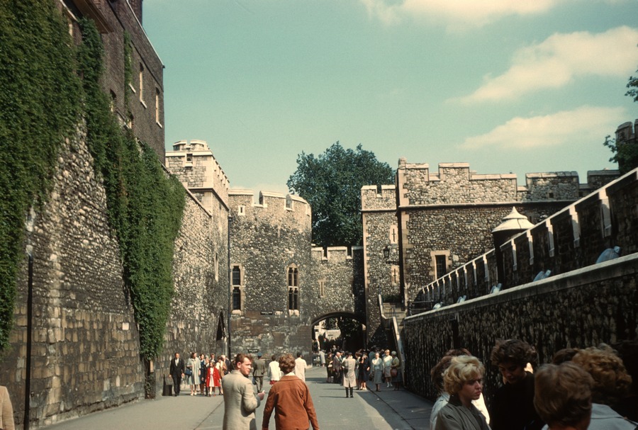211 Tower of London