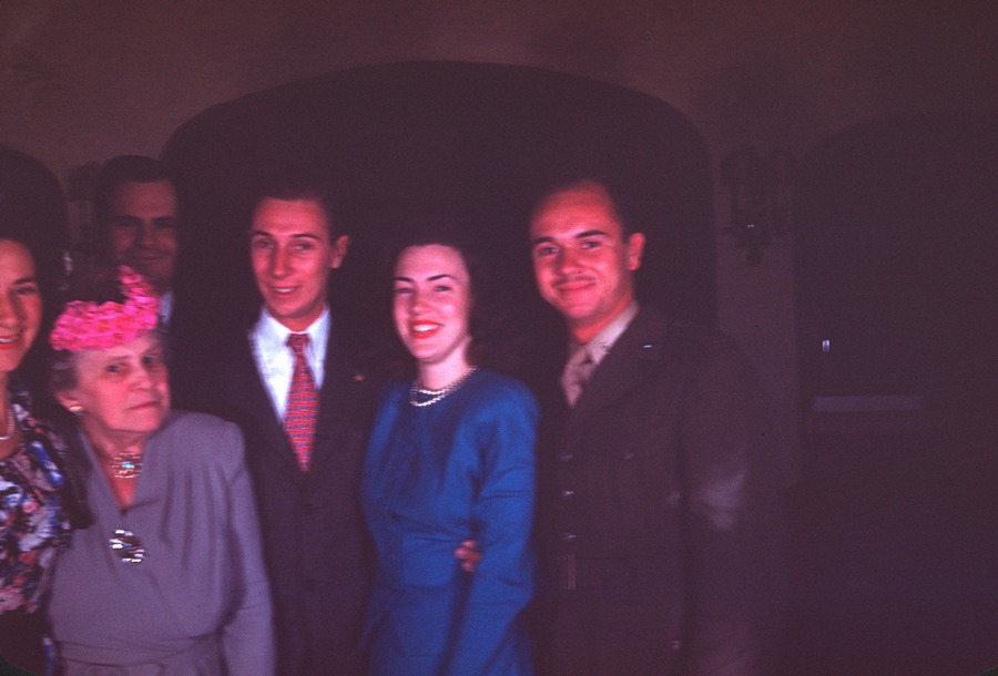 1946 04 Lottie Norm Jr Ann unknown