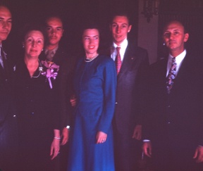 1946