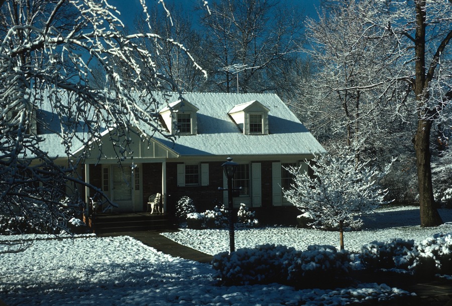 Snow SH April 1959 3