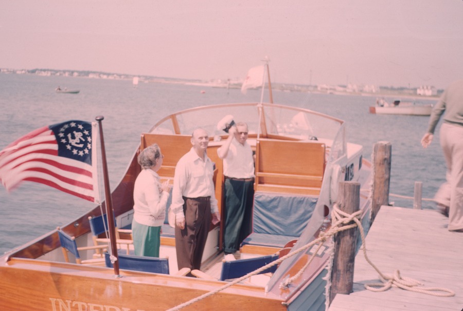 Spaffords BH 1950 4 tied up at pier
