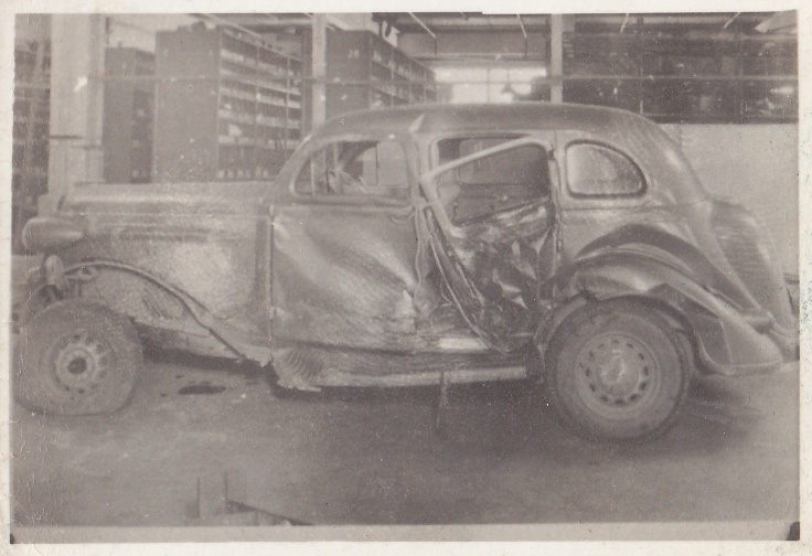 1936-Chrysler-Airstream-2