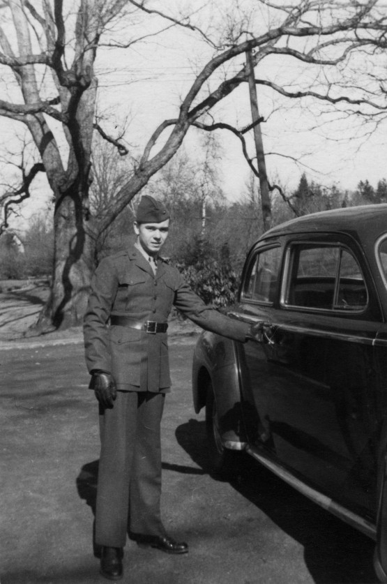 1941-Imperial-with-Fred-1943-Dec