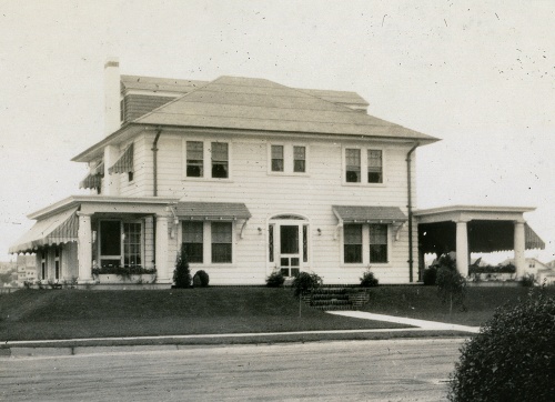 101 Lincoln Ave