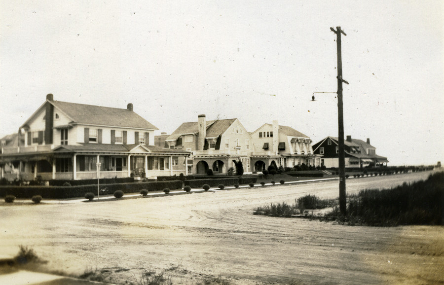 1930-DeVoes-JWiss-FCJW-houses