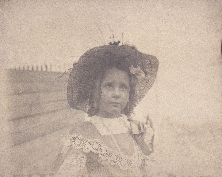 Mildred-in-straw-hat