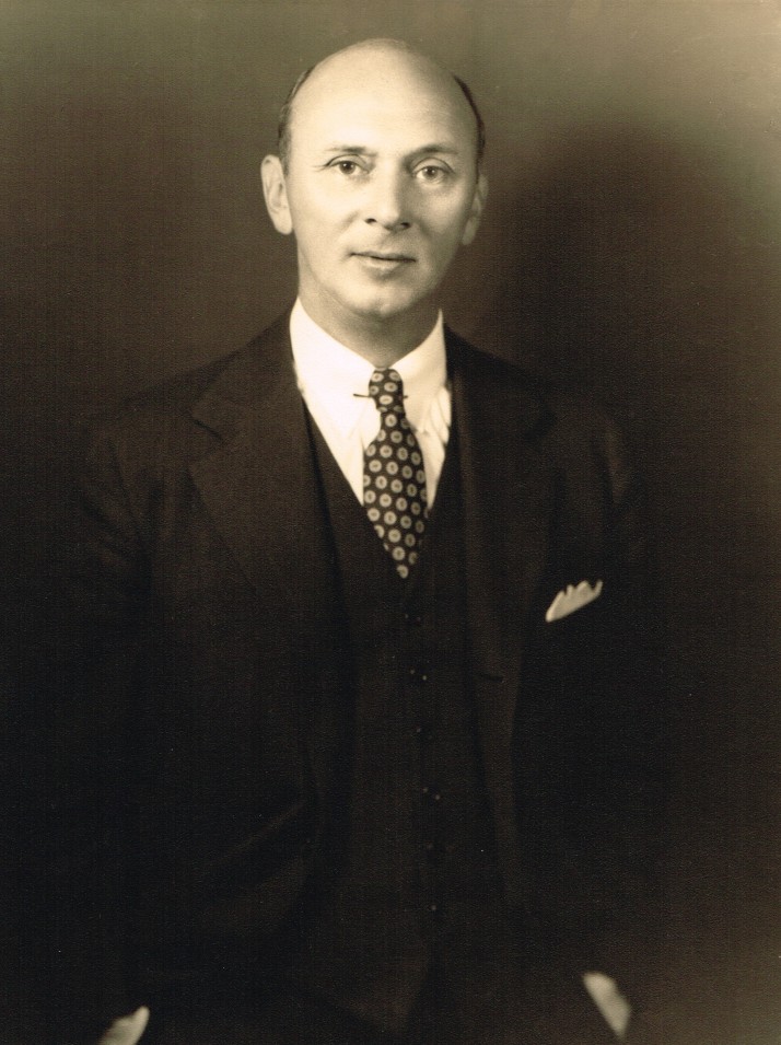 Norm Sr waist up 1947