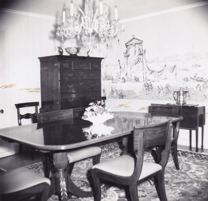 38Ken-05-Dining-Room