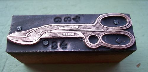 Letterpress_ScrollPivoter9-X