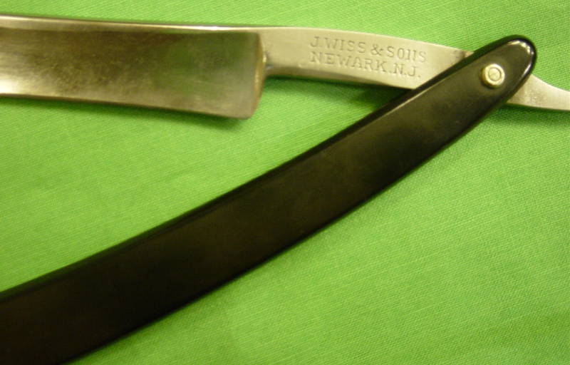 245 black flat single shoulder 2