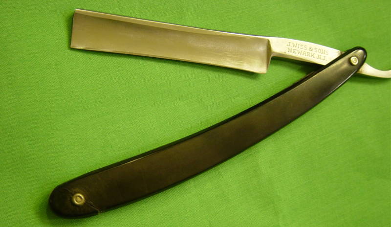 245 black flat single shoulder 4