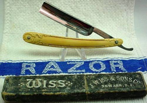 Wiss Superior White Bead Handle 01