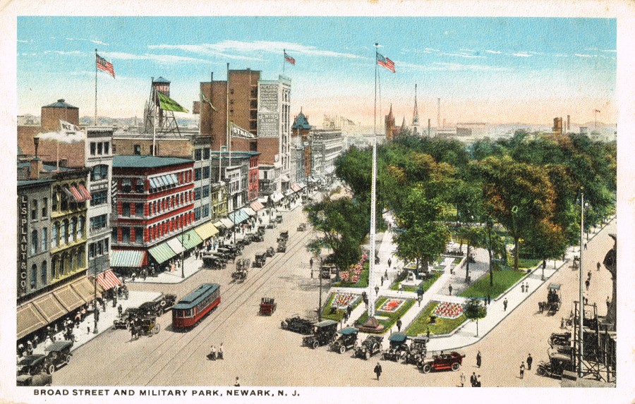 Broad-MilitaryPark-1918